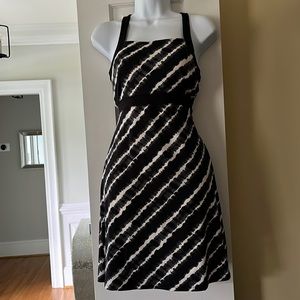 Soybu Athletic/golf dress- shelf bra inside